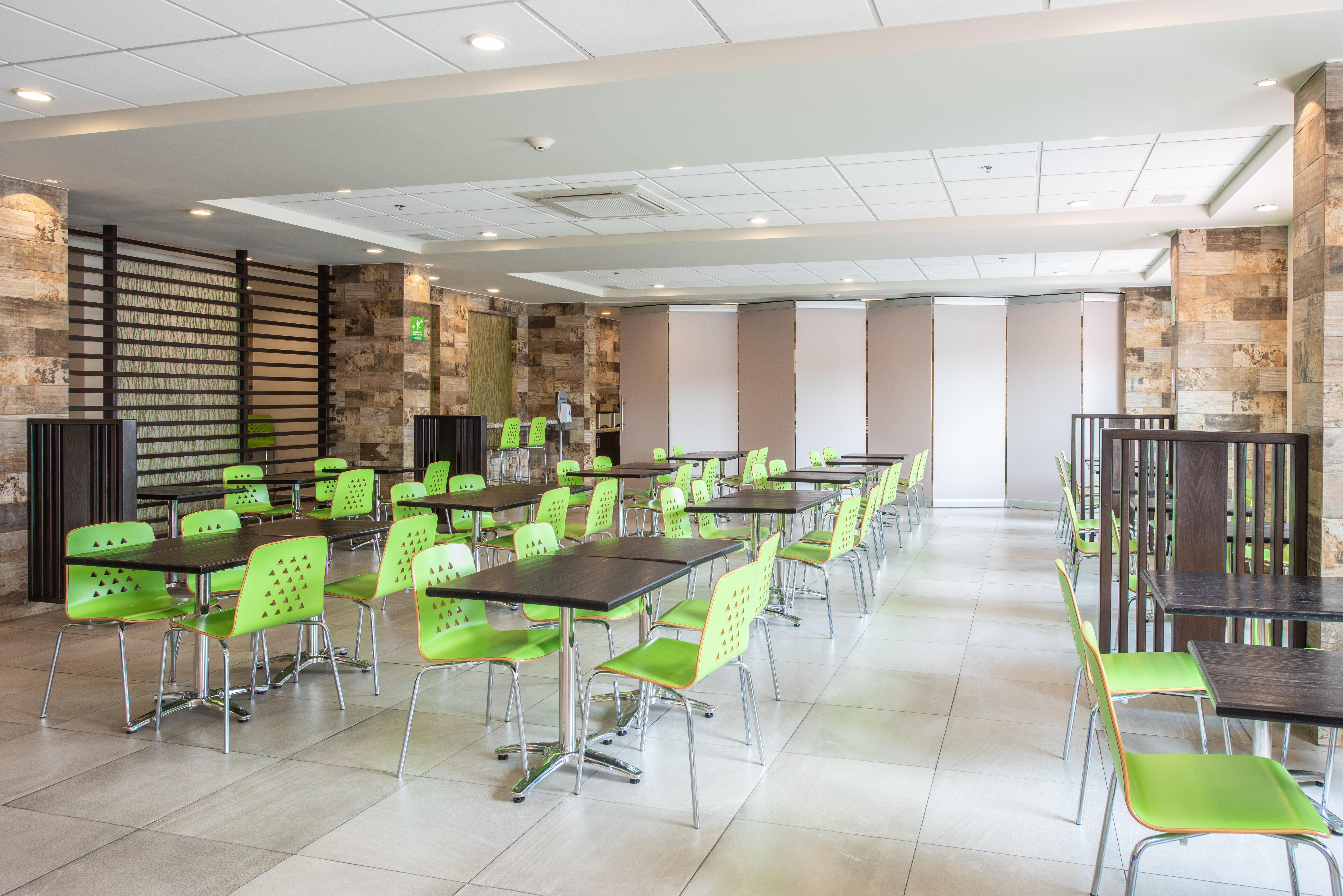 Holiday Inn Express And Suites Celaya By Ihg Kültér fotó