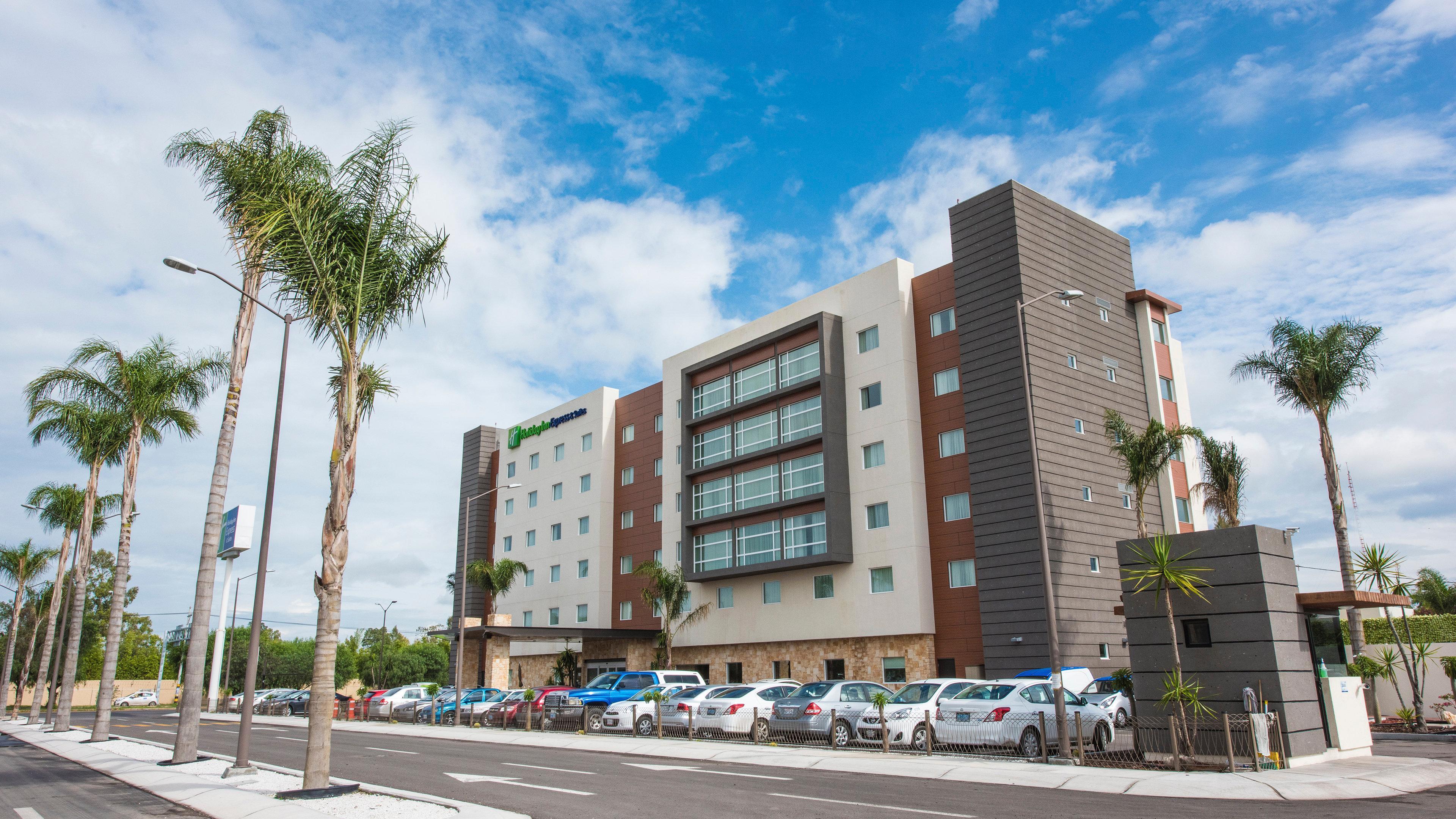Holiday Inn Express And Suites Celaya By Ihg Kültér fotó
