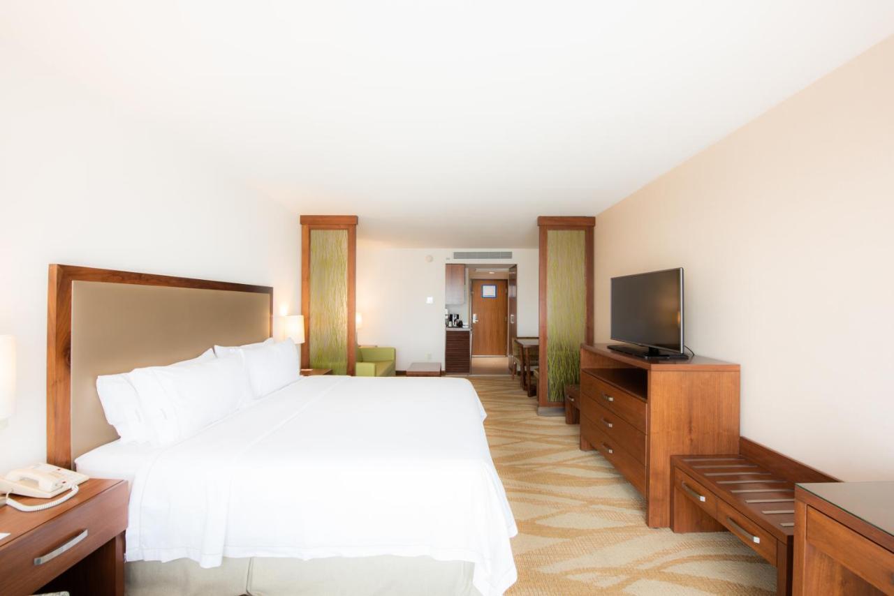 Holiday Inn Express And Suites Celaya By Ihg Kültér fotó